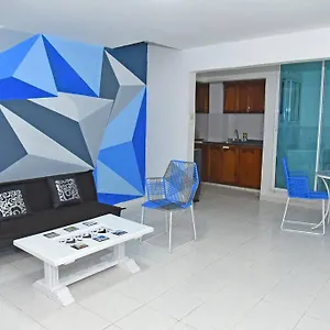Modern 2br Walking Distance From Airport Apartamento Cartagena